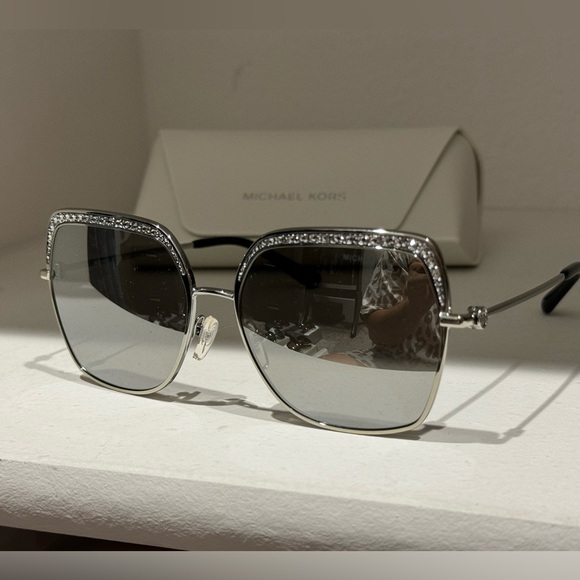 Michael Kors Accessories - 🆕 Michael Kors glasses